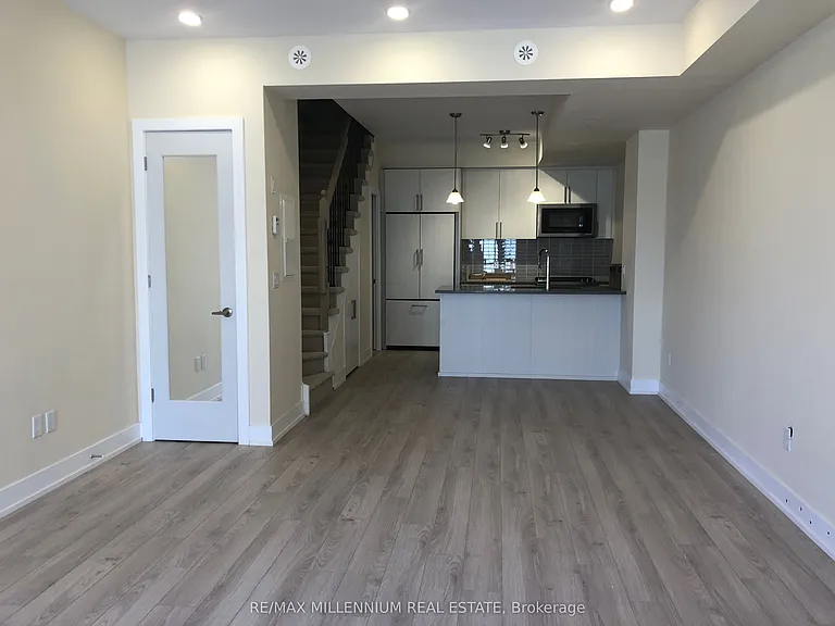 3 Elsie Ln #43 — Photo 17