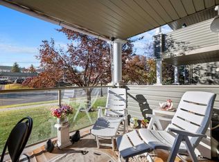 1208 W Millrise Point SW, Calgary, AB T2Y3W4