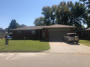 11460 E 4th Pl, Tulsa, OK 74128