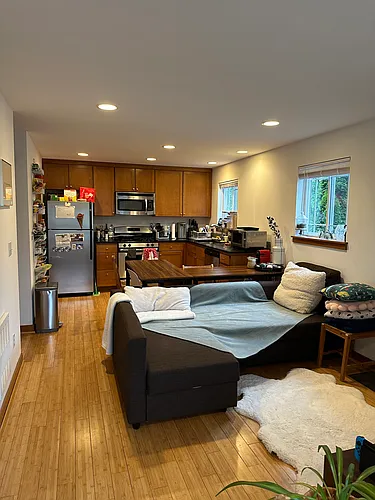 309 27th Ave E #2D Photo 1
