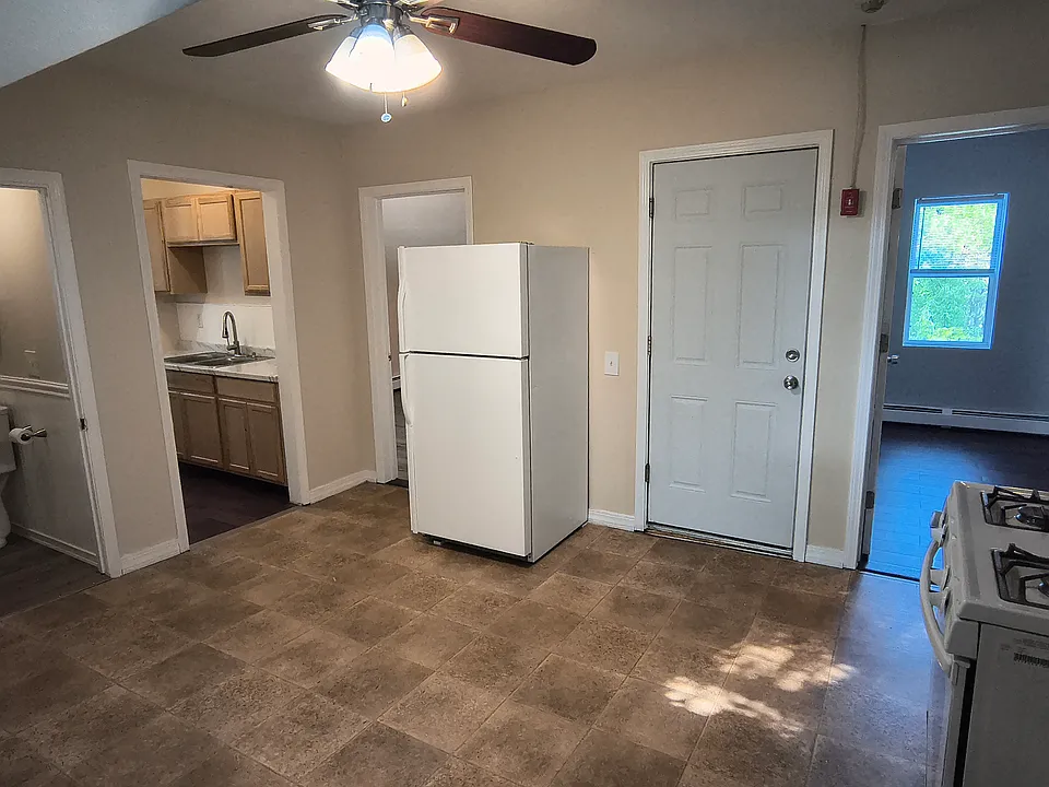 43 Sawin Ave #3