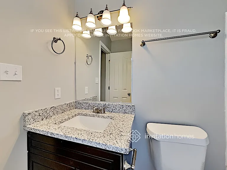 14633 Arlandes Dr — Photo 14