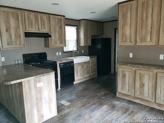2nd image of 285 Brianna Ct