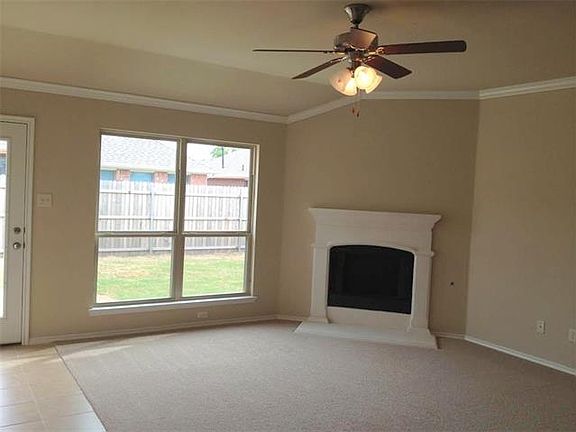 2nd image of 440 Windridge Dr