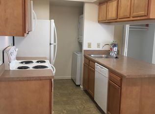 607 Ridgemoor Dr APT 3, Fort Wayne, IN 46825