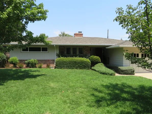 5060 Del Rio Rd, Sacramento, CA 95822