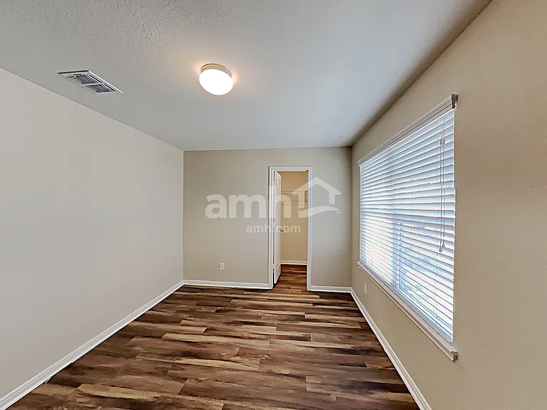 12230 Commander Dr — Photo 17
