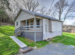 168 Rarick Ln, Gainesboro, TN 38562