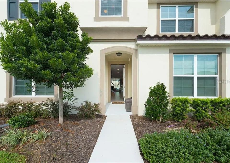 1st image of 1588 Carey Palm Cir