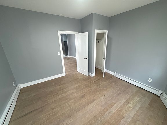 3rd image of 77 Orchard St #3L