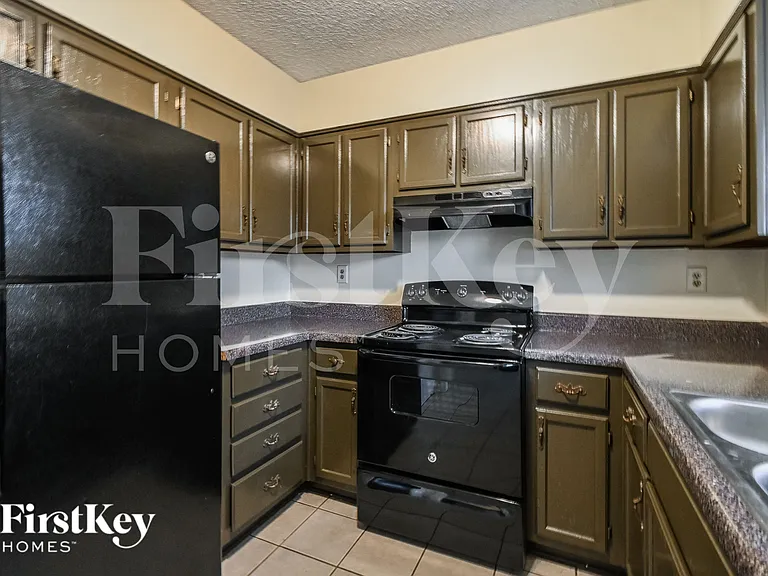 4415 Sunnyslope Dr — Photo 6