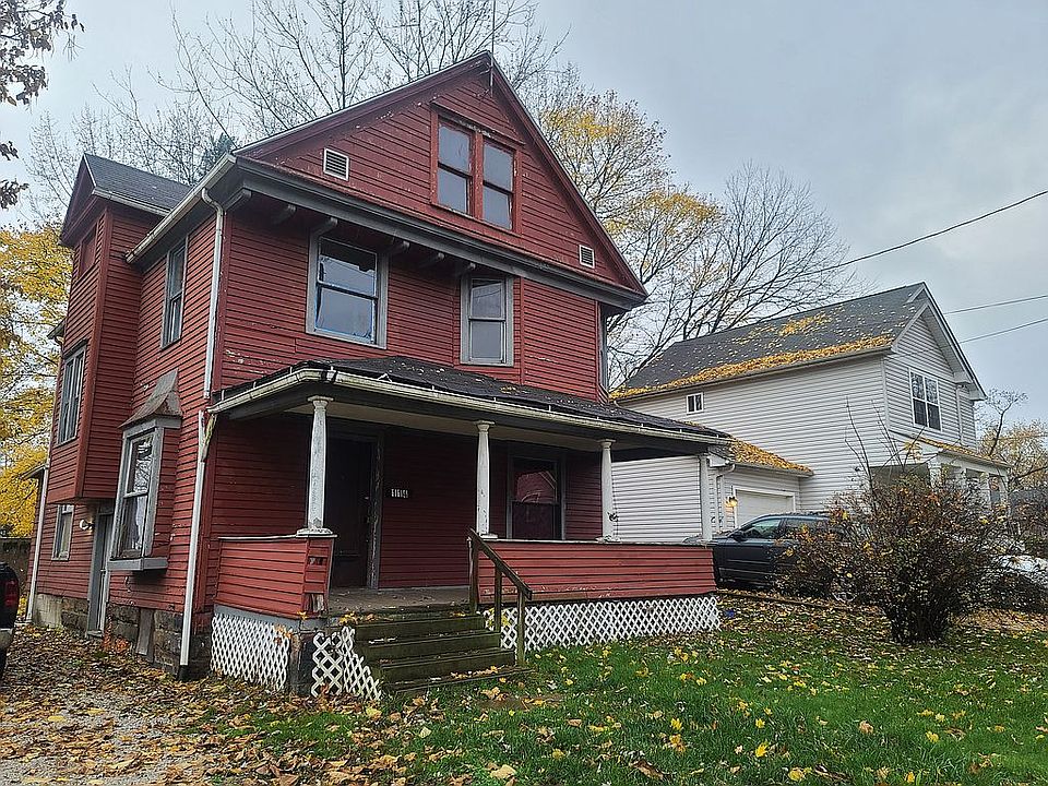 1st image of 114 Lake St