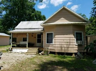 944 N Preston St, Marksville, LA 71351