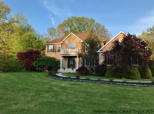 7 Glen Rock Cir, Plattekill, NY 12528