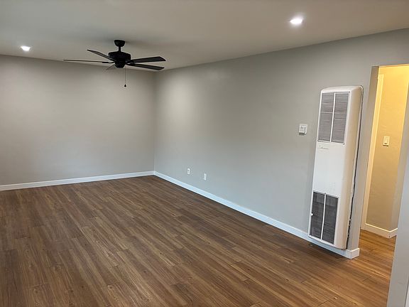 4th image of 4350 Mississippi St APT 4