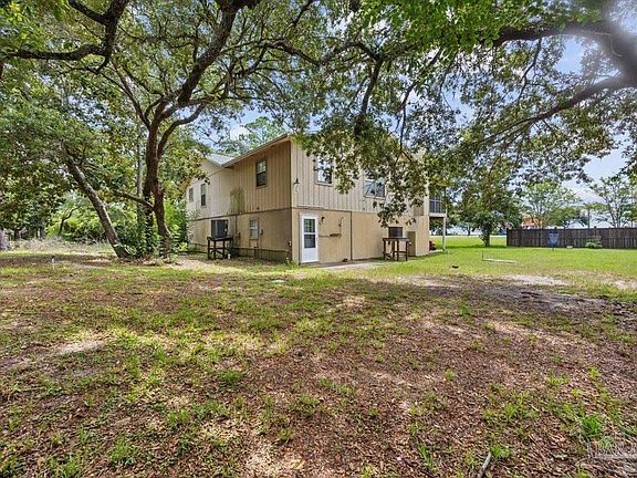 4th image of 1007 Pine Breeze St