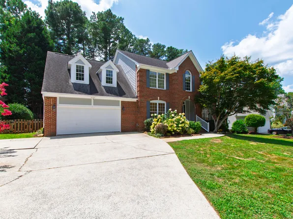108 Tremont Cir, Chapel Hill, NC 27516