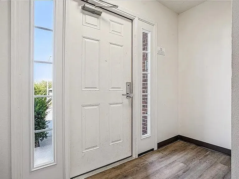 182 W Side Dr #11 — Photo 13