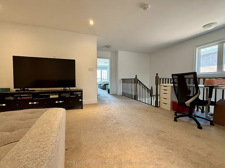 13 Harvest Cres — Photo 15