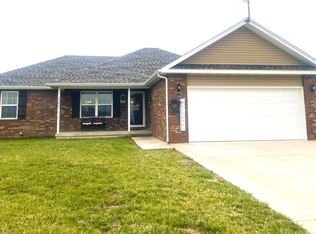 1304 E 476th Rd, Bolivar, MO 65613