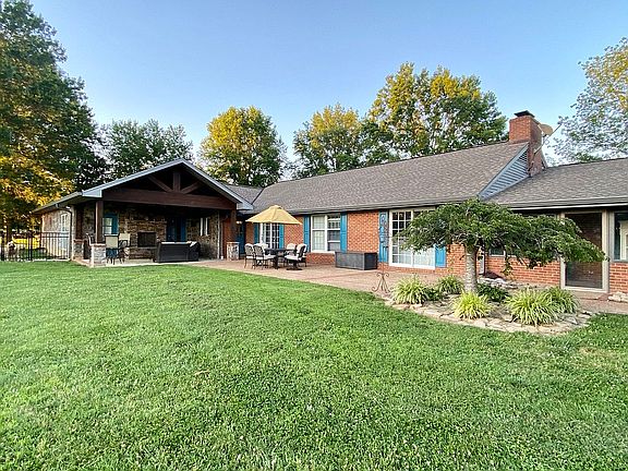 All rooms lead to the patio