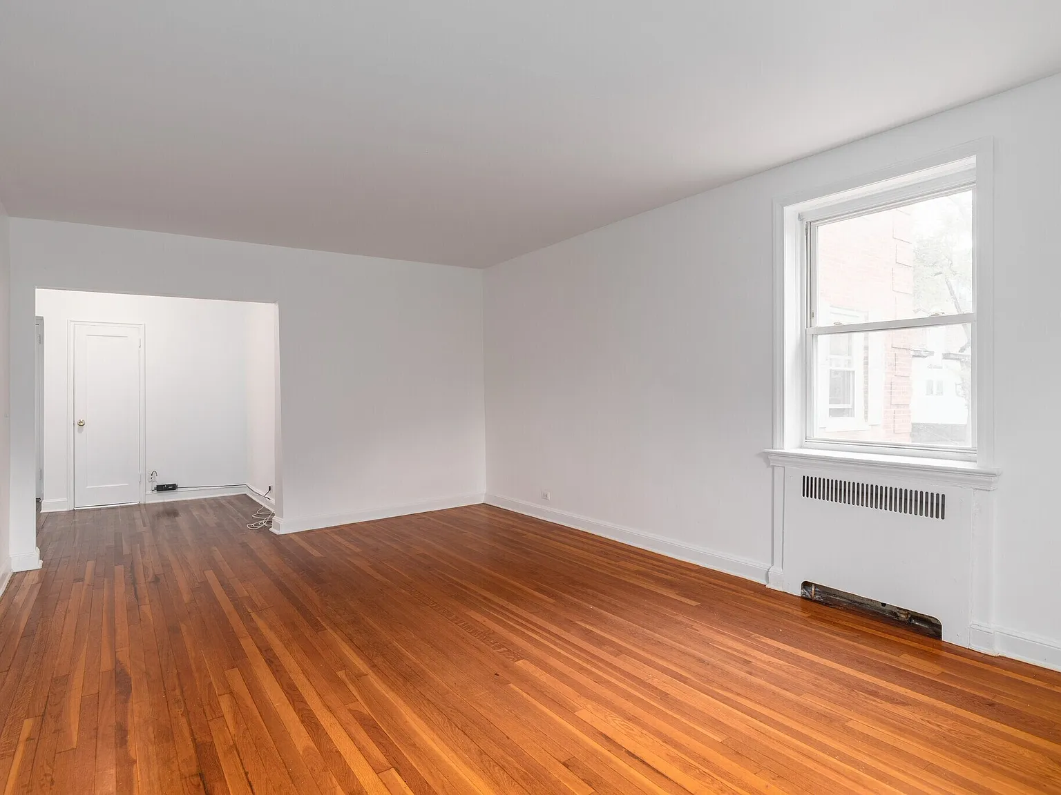 1 bed, $1,300 — Photo 3