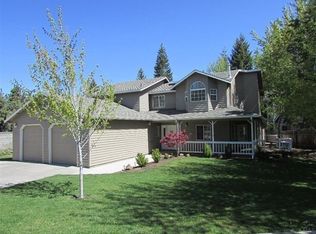 2464 NE Ravenwood Dr #1, Bend, OR 97701