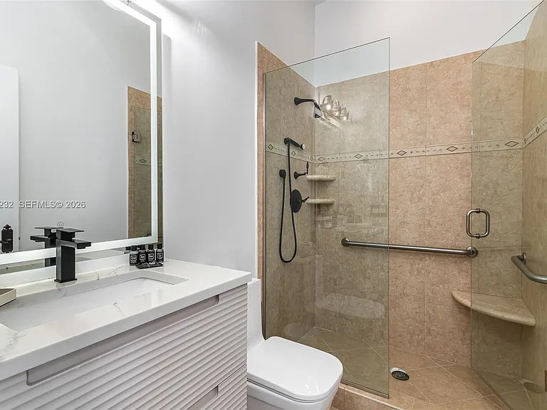 1309 Middle River Dr — Photo 13