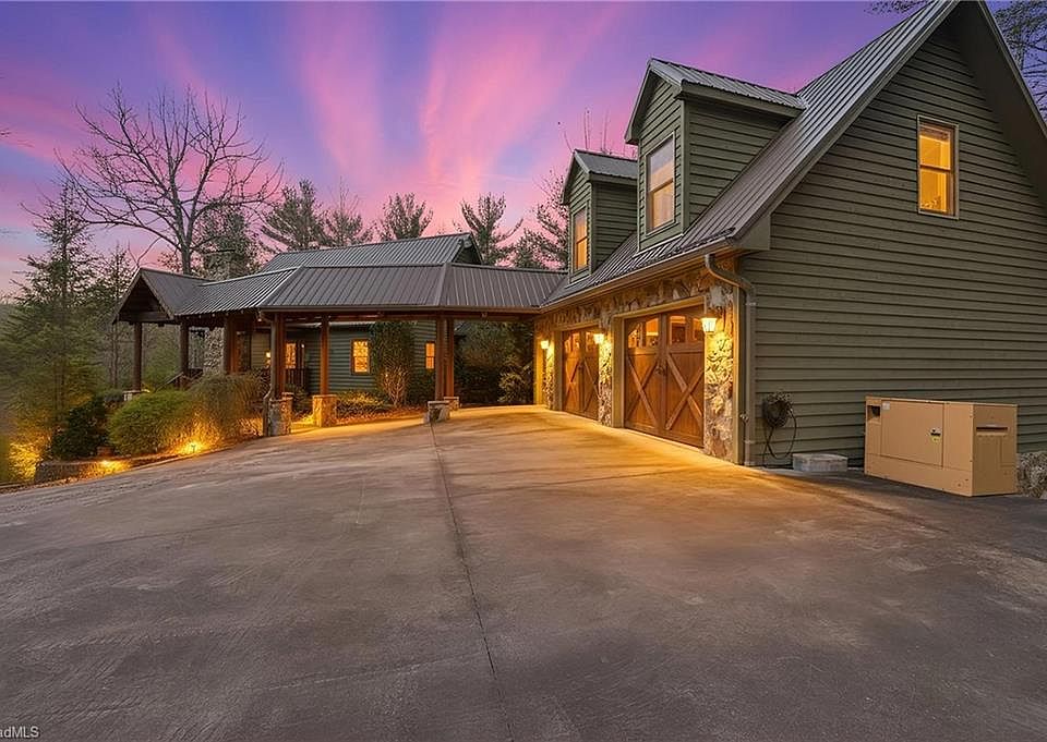 1st image of 1721 Meadow Rd