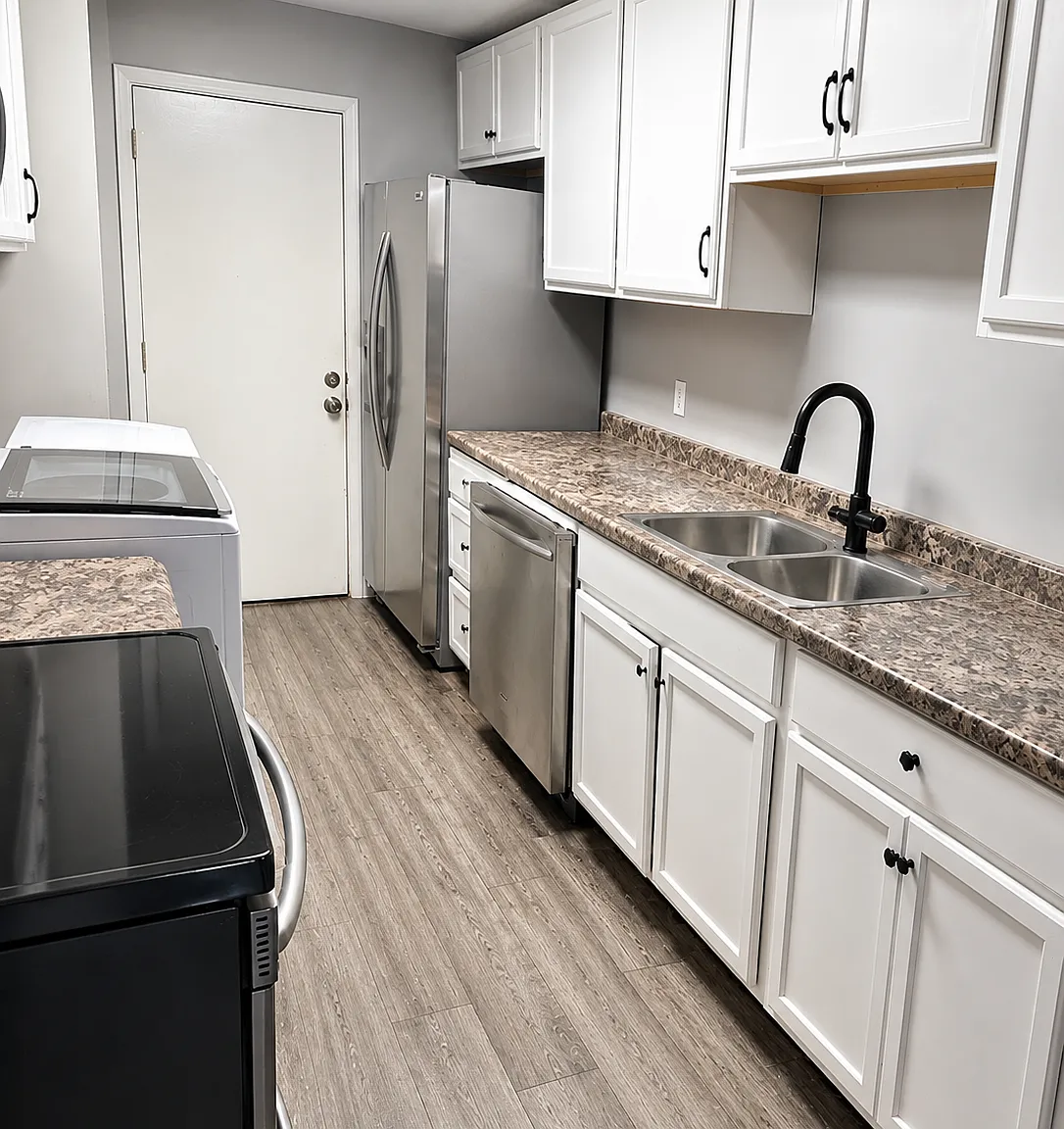 2 bed, 1.5 bath, 1164 sqft, $1,995 — Photo 3