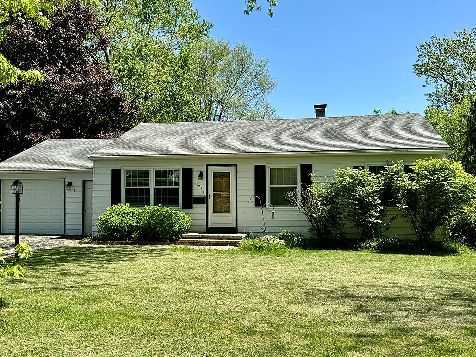 1st image of 329 Knollwood Dr