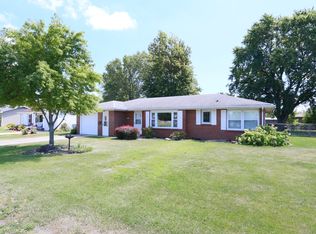 405 W Arnold Ave, Thomasboro, IL