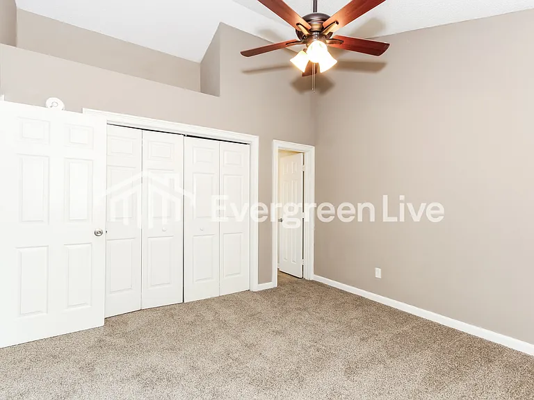 313 Netherland Dr — Photo 9