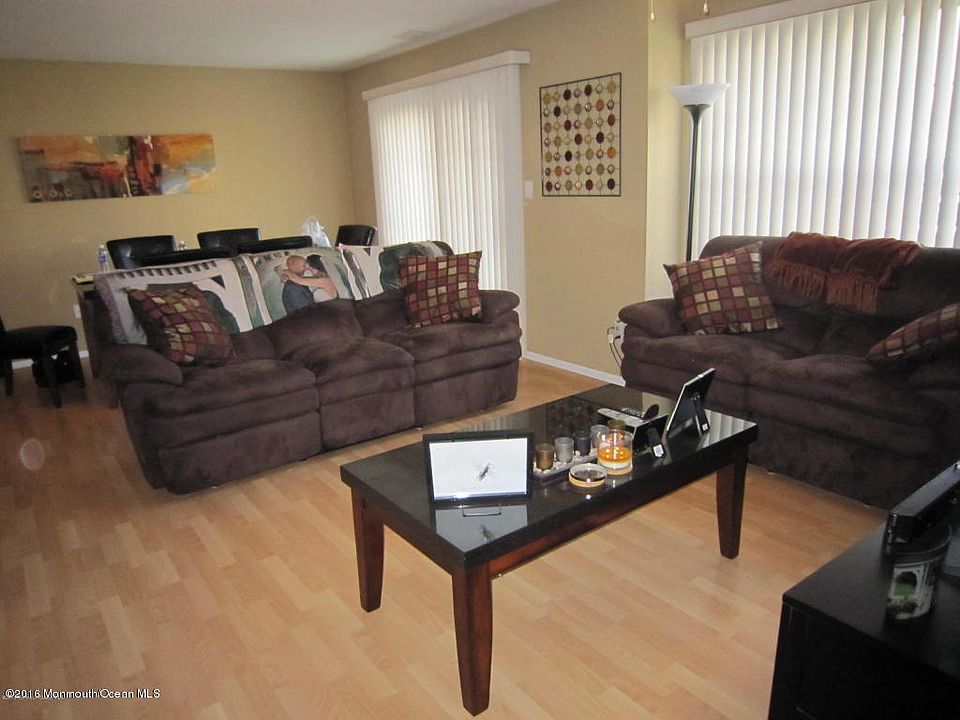 73 Briarwood Ct, Howell, NJ 07731 Zillow