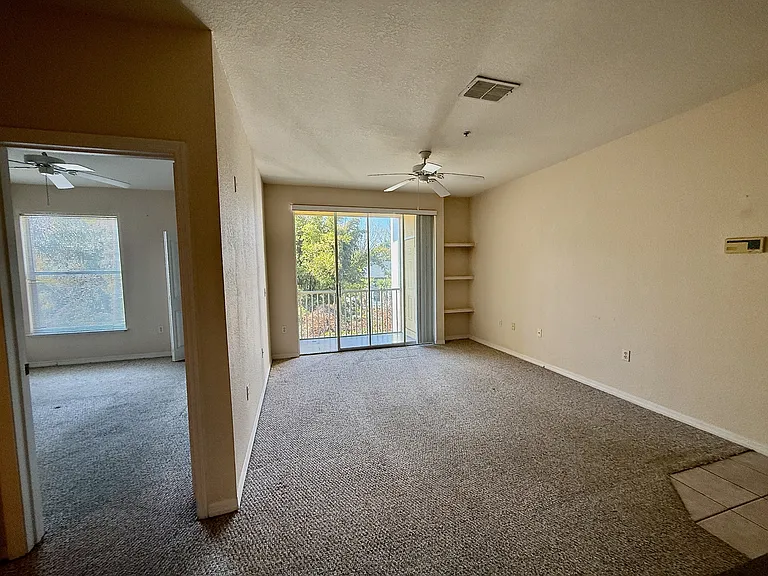 1400 Lake Shadow Cir — Photo 5