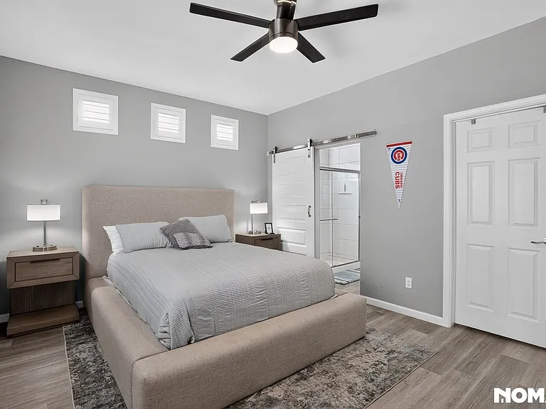 524 W Harwell Rd — Photo 14