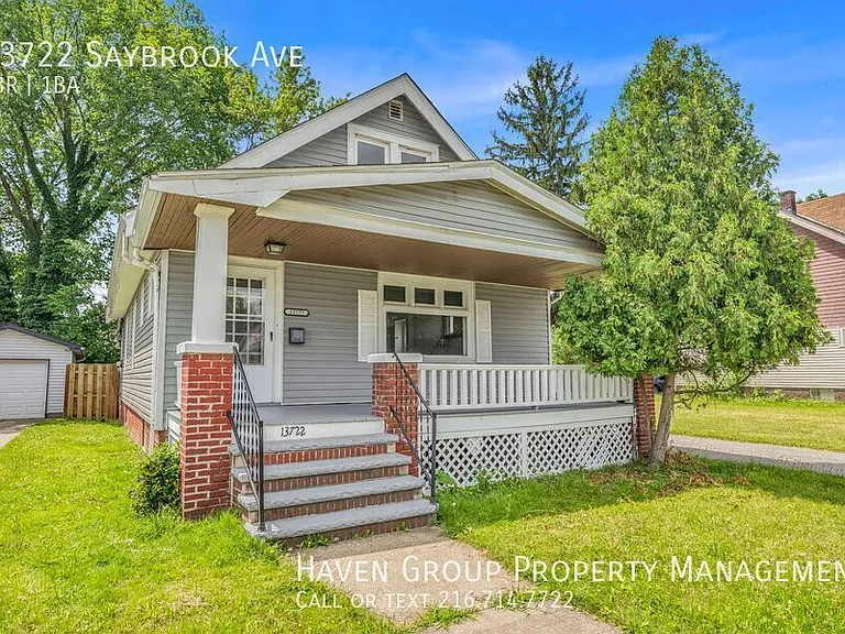 13722 Saybrook Ave — Photo 2