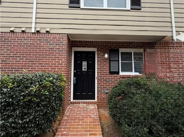 2250 Kings Gate Cir APT B, Snellville, GA 30078