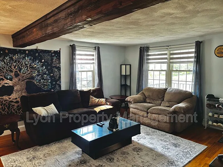 140 Long View Dr — Photo 11