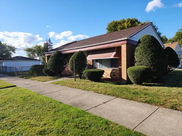 12546 S Bishop St, Calumet Park, IL 60827