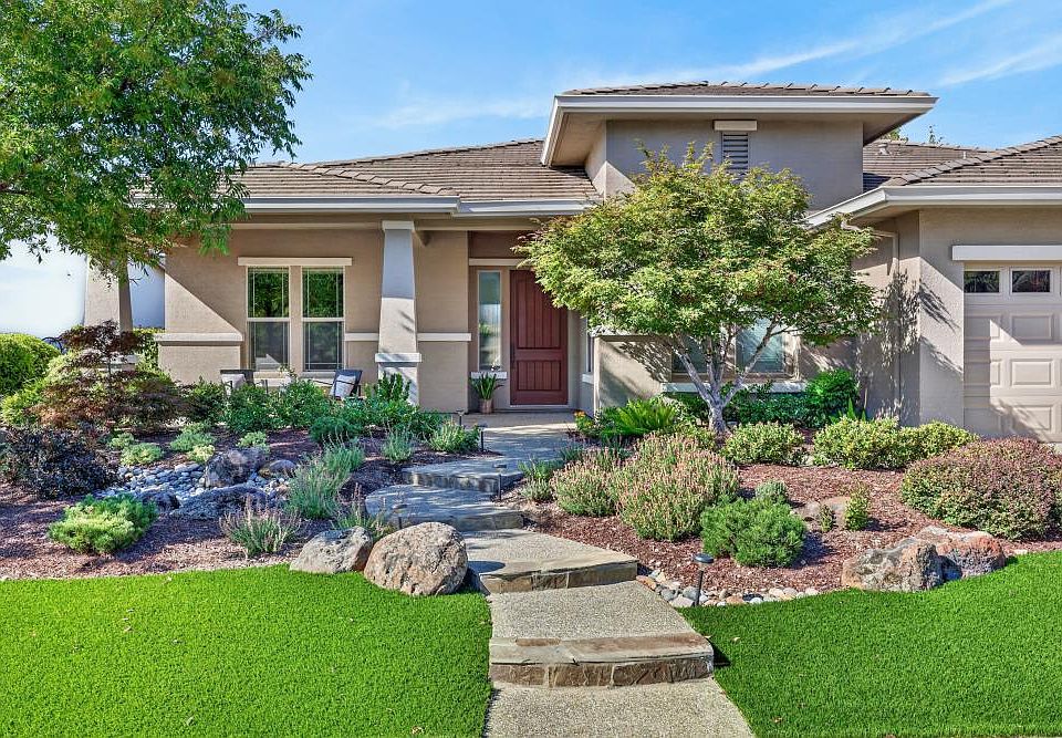 1st image of 2462 Loon Lake Ln