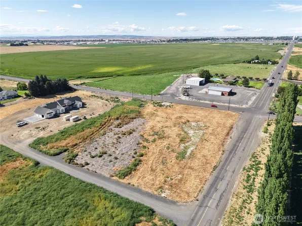 2004 W Joanna Lane, Othello, WA 99344