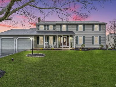 7555 Sugarwood Ln, North Syracuse, NY, 13212