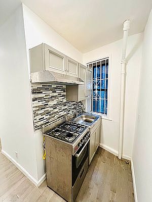 5th image of 224 Avenue B APT 3