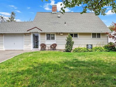 19 Spoke Lane, Levittown, NY, 11756