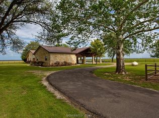 12303 Sandy Point Rd, Bryan, TX 77807