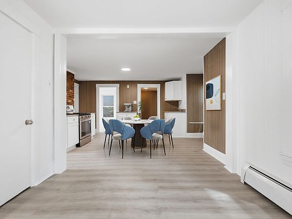 4th image of 25 Redman Pl