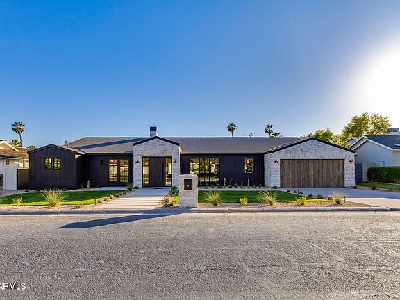 4th image of 4549 E Calle Ventura --