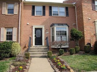 6568 Snowbell Ln, Falls Church, VA 22042