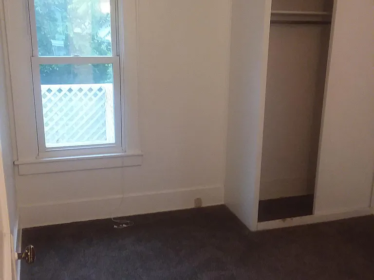 1020 Poxson Ave — Photo 23